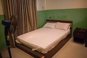 Taverna Guest House