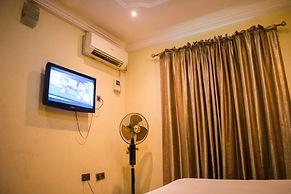 Taverna Guest House