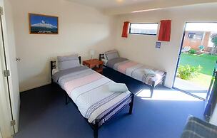 Tongariro River Retreat - Hostel