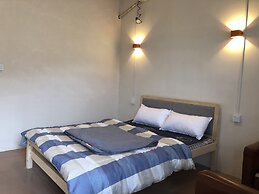 Changsha On the Road Youth Hostel