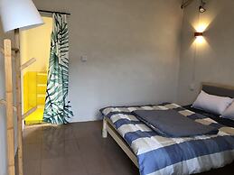 Changsha On the Road Youth Hostel