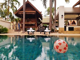 Punnapha Pool Villa  Pattaya