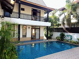 Punnapha Pool Villa  Pattaya