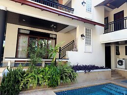 Punnapha Pool Villa  Pattaya