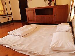 Punnapha Pool Villa  Pattaya