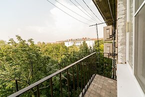 MaxRealty24 Marii Ulianovoy 12