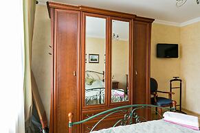 MaxRealty24 Marii Ulianovoy 12