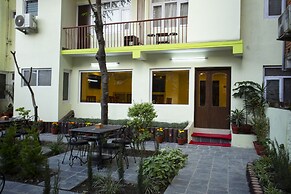 Hotel Sapana Garden