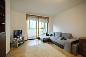 Warsaw Panorama Apartment