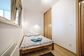 Warsaw Panorama Apartment