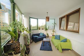 Warsaw Panorama Apartment