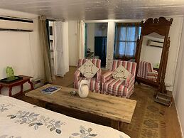 ROSASTAYS Jeolikote Bara Bungalow