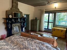 ROSASTAYS Jeolikote Bara Bungalow