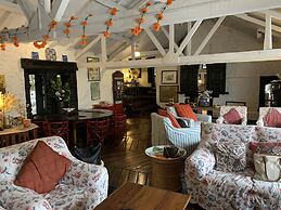 ROSASTAYS Jeolikote Bara Bungalow