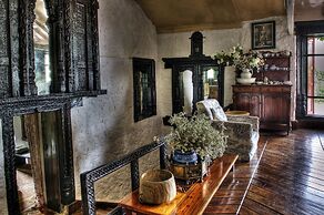 ROSASTAYS Jeolikote Bara Bungalow