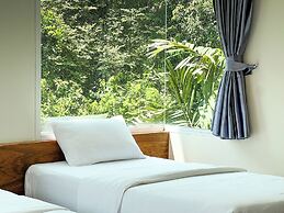 Tachang Airport Hotel