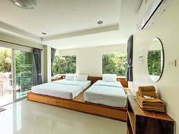 Tachang Airport Hotel