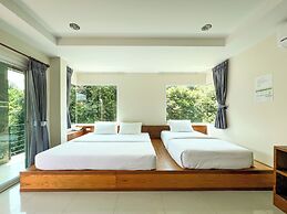 Tachang Airport Hotel