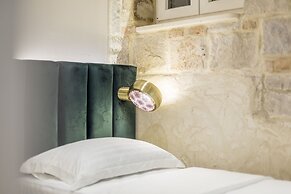 Luxury Rooms Miara in City Centre