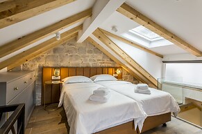 Luxury Rooms Miara in City Centre