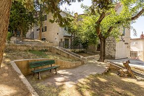 Luxury Rooms Miara in City Centre