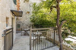 Luxury Rooms Miara in City Centre