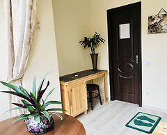 Pid Vysokym Zamkom Hostel