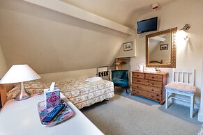 Garth Dderwen Guest House