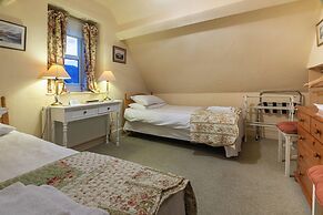 Garth Dderwen Guest House