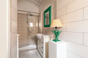 Pantheon Terrace Natural Flat