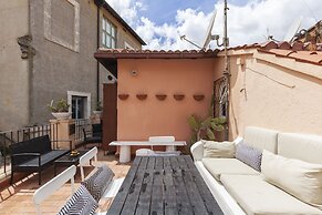 Pantheon Terrace Natural Flat