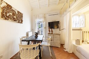 Pantheon Terrace Natural Flat