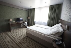 Capital Hotel