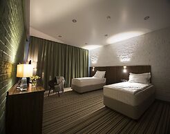 Capital Hotel