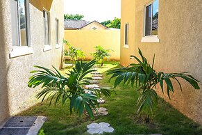 Rochester Modern Chic Apartment