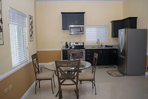 Rochester Modern Chic Apartment