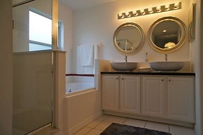 Shepherds Delight Apartment 5 Bedroom