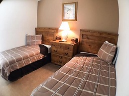 Kokomo Retreat Apartment 4 Bedroom