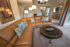 Mallory Pad Apartment 4 Bedroom