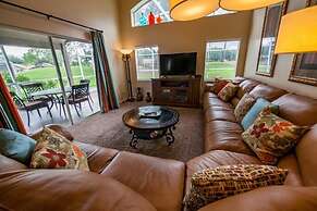 Mallory Pad Apartment 4 Bedroom