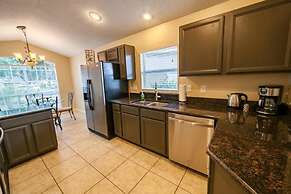 Mallory Pad Apartment 4 Bedroom