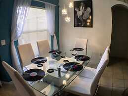 Park Place Retreat Apartment 4 Bedroom