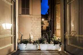 Navona Home