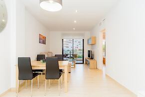 Endless summer of Pinada Beach 3