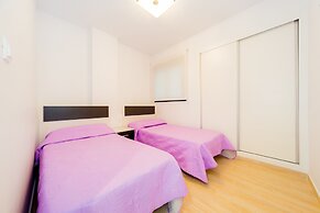 Endless summer of Pinada Beach 3