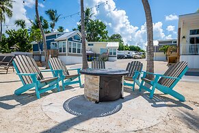 Sun Outdoors Key Largo