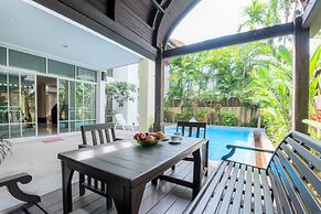 Tropical Garden Paradise Villa