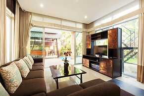 Tropical Garden Paradise Villa