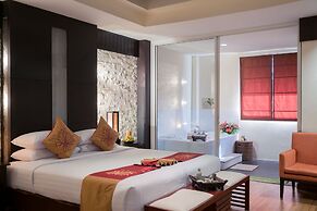 Bangkok Natural Spa Resort and Suite