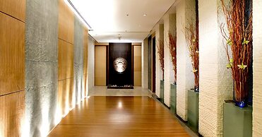 Bangkok Natural Spa Resort and Suite